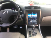 Магнитола для Lexus IS 2005-2013(любые комплектации) - Carmedia ZF-1130-GE вертикальный экран 10.4" в стиле "Тесла" на Android 13, 8/128Гб, CarPlay, 4G SIM-слот