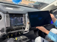 Магнитола для Toyota Tundra 2 2013-2022 - Carmedia ZH-T1306 на Android 12, 8Гб+128Гб, 4G SIM-слот, CarPlay