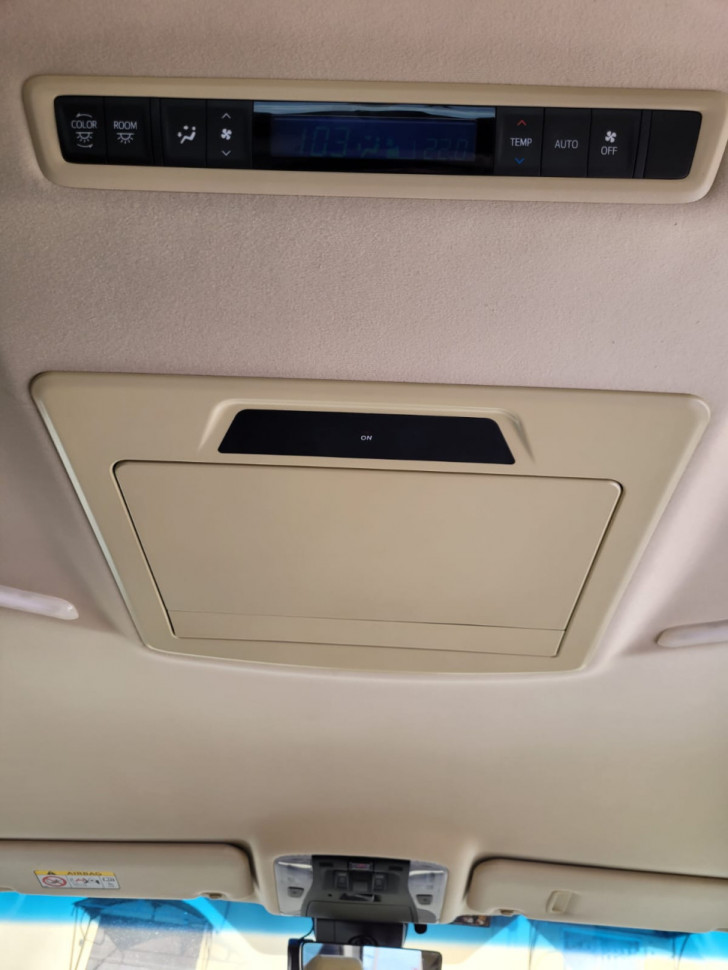Потолочный Смарт ТВ 15,6" ERGO ER15AFL-AUTO для Toyota Alphard (1920x1080, Android) бежевый