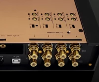 ZAPCO HDSP-Z16 V AD-8A - автомобильный 8-канальный DSP процессор