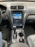 Магнитола для Ford Explorer 2012+ (SYNC 3) - Carmedia ZF-1263-S3-GE вертикальный экран в стиле "Тесла" на Android 11, 8Гб+128Гб, CarPlay, 4G SIM-слот