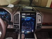 Магнитола для Ford F-150 2015-2020 (климат-контроль, SYNC 2) - Carmedia ZF-1306H-S2-Q6 вертикальный экран в стиле "Тесла" на Android 11, 8Гб+128Гб, CarPlay, 4G SIM-слот