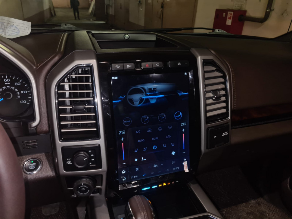 Магнитола для Ford F-150 2015-2020 (климат-контроль, SYNC 2) - Carmedia ZF-1306H-S2-Q6 вертикальный экран в стиле "Тесла" на Android 11, 8Гб+128Гб, CarPlay, 4G SIM-слот