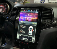 Магнитола для Jeep Grand Cherokee 2013-2022 - Carmedia ZF-1823B-Q6 ("Тесла-Стиль") Android 11, 8ГБ+128ГБ, SIM-слот (CarPlay)