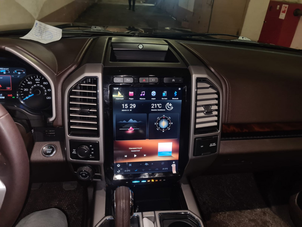 Магнитола для Ford F-150 2015-2020 (климат-контроль, SYNC 3) - Carmedia ZF-1306A-S3-GE вертикальный экран в стиле "Тесла" на Android 13, 8Гб+128Гб, CarPlay, 4G SIM-слот