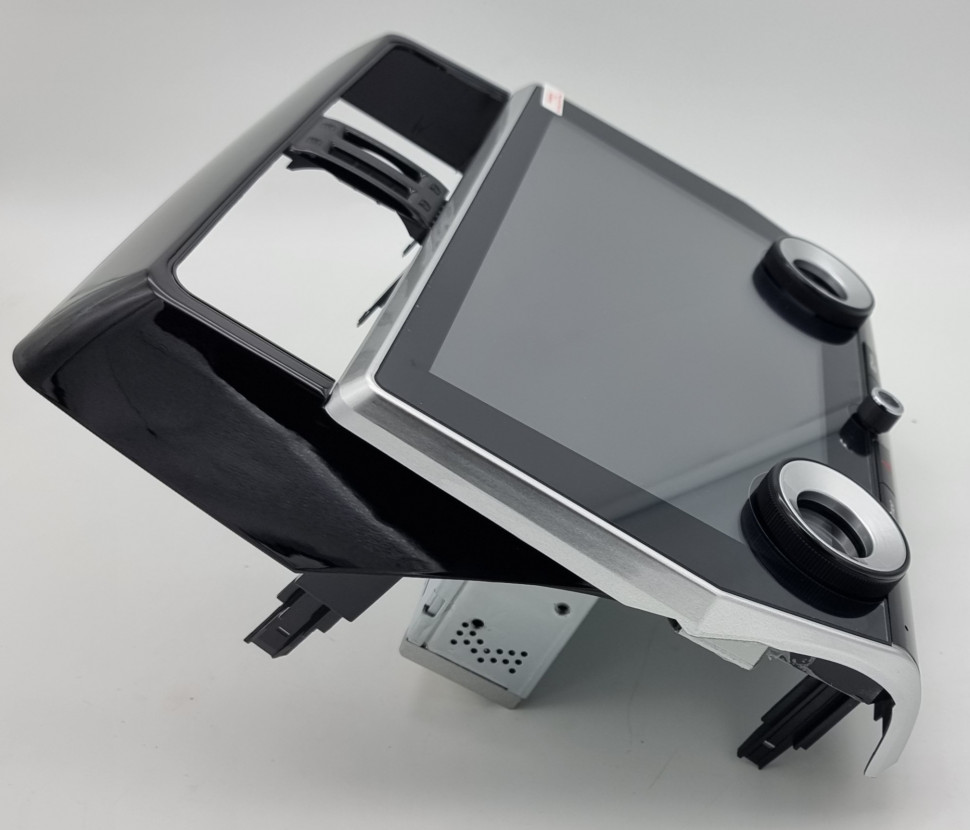 Магнитола для Toyota Land Cruiser Prado 150 2009-2013 (Low) - Carmedia ZF-3009L-Q6 Android 11, 8ГБ+128ГБ, SIM-слот (CarPlay)