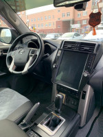 Магнитола для Toyota Land Cruiser Prado 150 2014-2017 - Carmedia ZF-1215-Q6 ("Тесла-Стиль") Android 11, 8ГБ+128ГБ, SIM-слот (CarPlay)