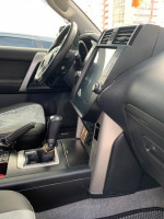 Магнитола для Toyota Land Cruiser Prado 150 2014-2017 - Carmedia ZF-1215-Q6 ("Тесла-Стиль") Android 11, 8ГБ+128ГБ, SIM-слот (CarPlay)