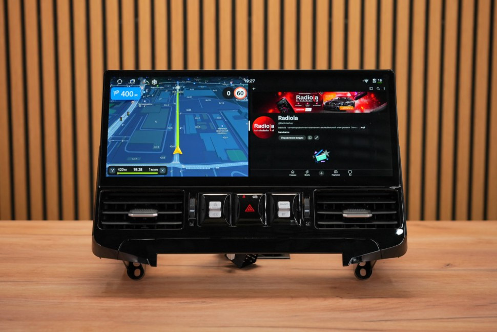 Монитор Android 17" для Toyota Land Cruiser 200 2015+ RDL-LC200 High DH17