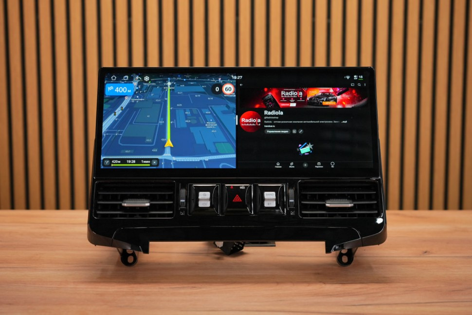 Монитор Android 17" для Toyota Land Cruiser 200 2015+ RDL-LC200 High DH17