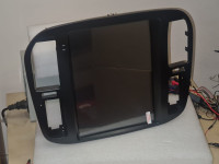 Магнитола для Toyota Land Cruiser 100 1998-2002 - Carmedia ZF-1268-GE вертикальный экран в стиле "Тесла" на Android 13, 8Гб+128Гб, CarPlay, 4G SIM-слот