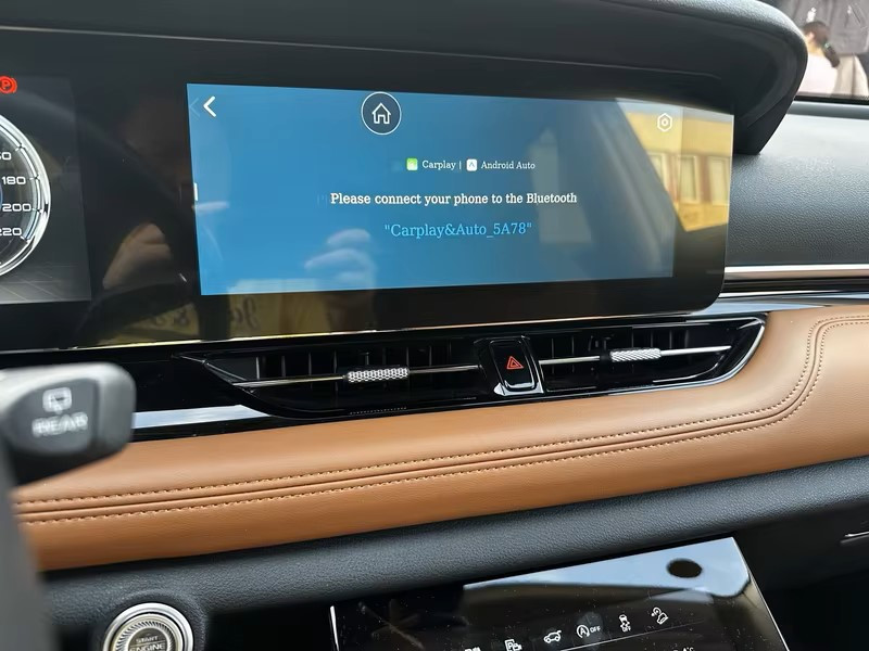 Адаптер CarbitLink для подключения беспроводного Apple CarPlay и Android Auto RDL-CarbitLink