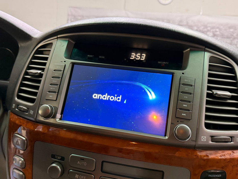 Магнитола для Toyota Land Cruiser 100 2002-2007 - Carmedia MKD-8083-S10 монитор 8", Android 12, 6Гб+128Гб, CarPlay, SIM-слот