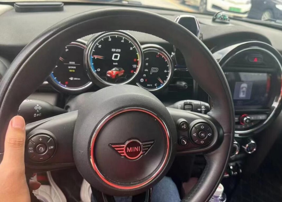 Цифровая приборная ЖК панель для BMW Mini Cooper 2014-2023 RDL-1318