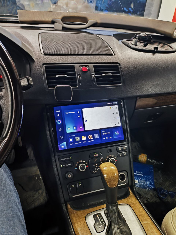 Магнитола для Volvo XC90 2006-2014 вниз - Teyes CC3-2K QLed Android 10, ТОП процессор, SIM-слот, CarPlay (CarPlay) 