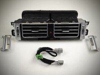 Дефлектор салона с кнопкой аварийного сигнала для Land Rover Range Rover 4 2012-2016 в штатное место Дефлектор салона с кнопкой аварийного сигнала для Land Rover Range Rover 4 2012-2016 в штатное место